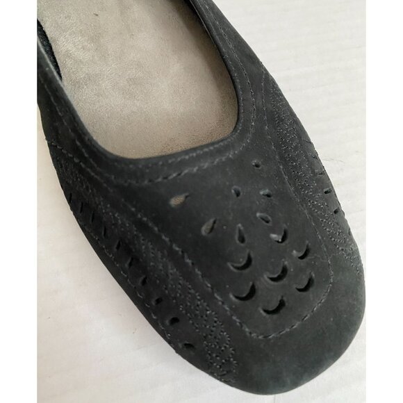 Black Aerosoles Slip-On Boi Oh Boi Nubuck Flats With Perforated Detailing - Size - Picture 6 of 8